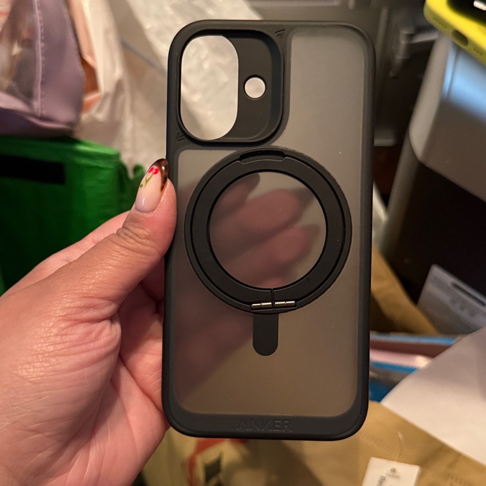 Anker Iphone 16 Case with Ring Holder